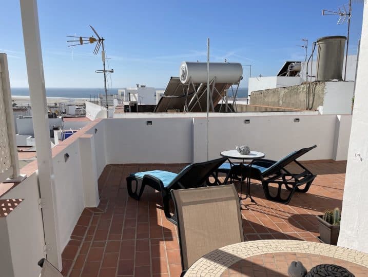 Casa Granado, Blick über die private Dachterrasse bis hin zum Meer